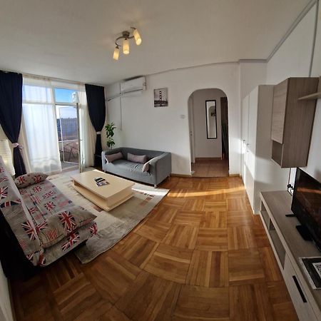 Two Rooms Central 부쿠레슈티 외부 사진